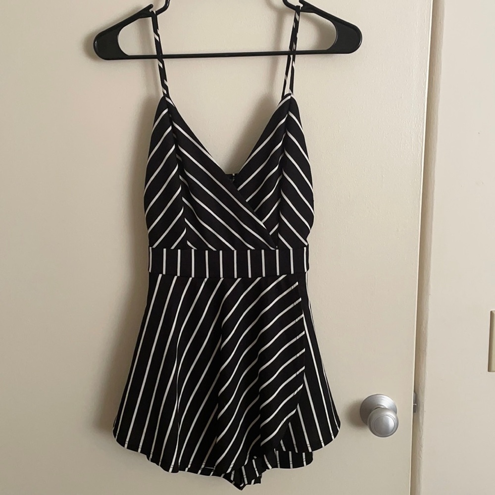 Windsor Striped Romper NWOT size small